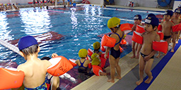 ひばり幼稚園水泳授業